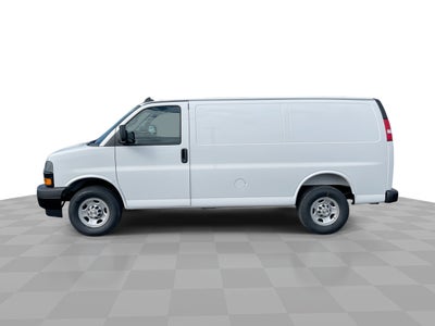 2025 Chevrolet Express Cargo WT